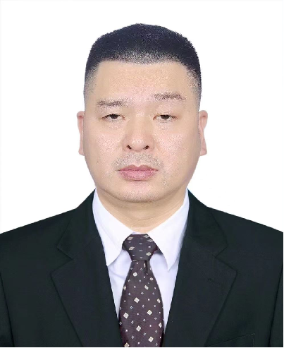 西港分会会长：刘小华